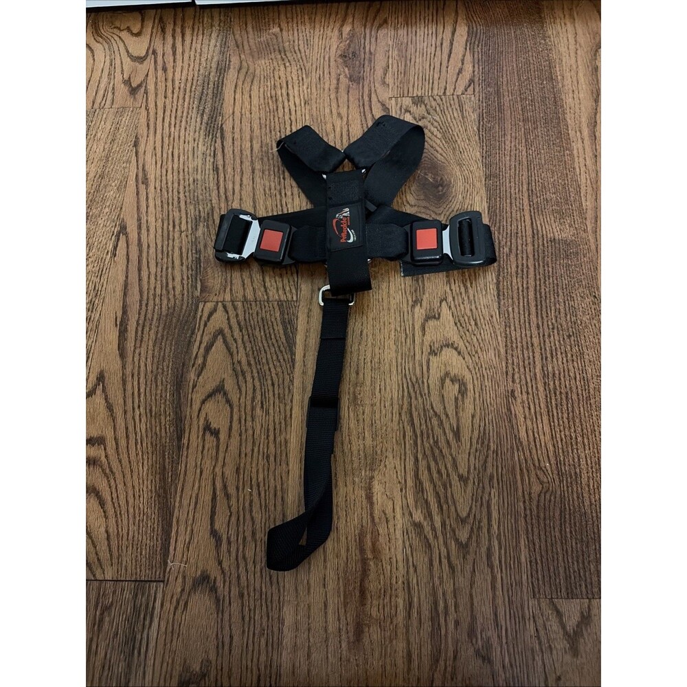 Petbuckle Car Auto Travel Dog Safety Harness Clips into Seat Belt